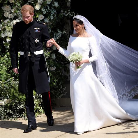 meghan markle robe de mariée givenchy|First Full Look at Meghan Markle's Givenchy Royal .